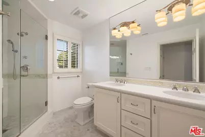 524 N Rockingham Ave, Los Angeles, CA 90049 - Photo 19