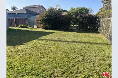 11010 Condon Ave, Inglewood, CA 90304 - Photo 3