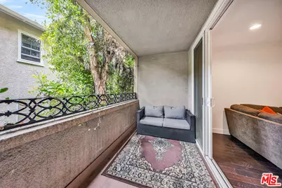 15248 Dickens St #103, Sherman Oaks, CA 91403 - Photo 17