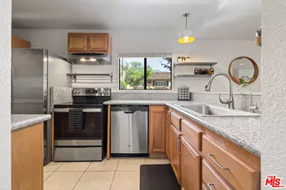 350 Burchett St #101, Glendale, CA 91203 - Photo 7