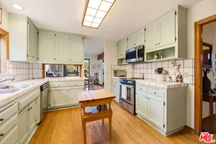 19818 Valley View Dr, Topanga, CA 90290 - Photo 11