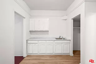 500 N St Louis St, Los Angeles, CA 90033 - Photo 11