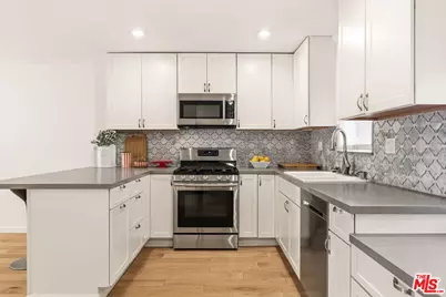 2320 S Bentley Ave #106, Los Angeles, CA 90064 - Photo 17