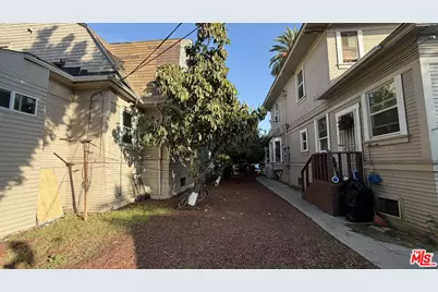1715 Toberman St, Los Angeles, CA 90015 - Photo 15