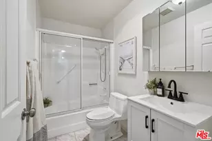 12321 Ocean Park Blvd, Los Angeles, CA 90064 - Photo 17