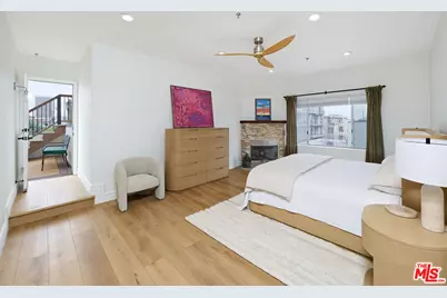 1714 Barry Ave #D, Los Angeles, CA 90025 - Photo 15