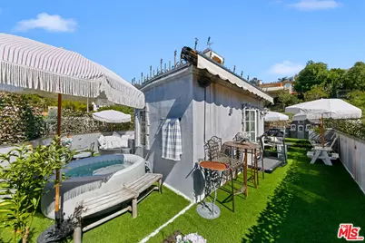 2851 Seabreeze Dr, Malibu, CA 90265 - Photo 47