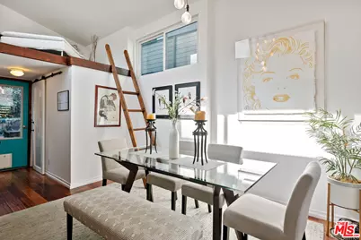 1653 N Beverly Glen Blvd, Los Angeles, CA 90077 - Photo 1