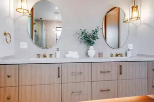 12427 Cumpston St, Valley Village, CA 91607 - Photo 21