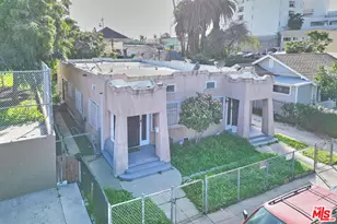 3030 W 12th Pl, Los Angeles, CA 90006 - Photo 15