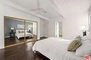 9827 Yoakum Dr, Beverly Hills, CA 90210 - Photo 17