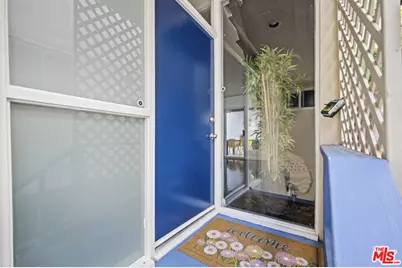 9827 Yoakum Dr, Beverly Hills, CA 90210 - Photo 5