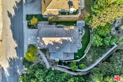 1812 Marview Dr, Thousand Oaks, CA 91362 - Photo 25