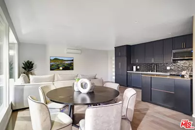 1701 Viewmont Dr, Los Angeles, CA 90069 - Photo 7