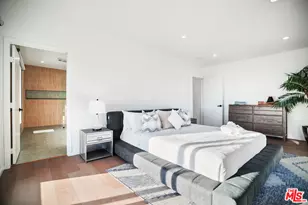 1701 Viewmont Dr, Los Angeles, CA 90069 - Photo 25