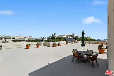 2397 Century Hl, Los Angeles, CA 90067 - Photo 37