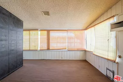 10911 Lemay St, North Hollywood, CA 91606 - Photo 9