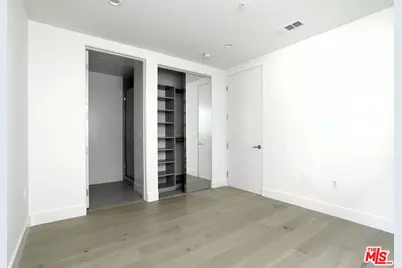 2496 S Centinela Ave #4, Los Angeles, CA 90064 - Photo 13