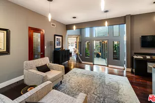 5677 Spreading Oak Dr, Los Angeles, CA 90068 - Photo 7