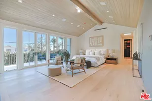 1072 Amalfi Dr, Pacific Palisades, CA 90272 - Photo 29
