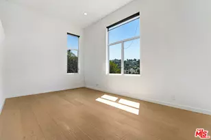 3761 Glenridge Dr, Sherman Oaks, CA 91423 - Photo 25