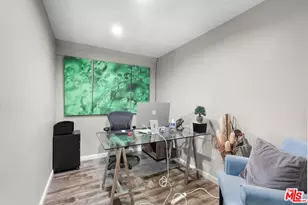 1611 6th Ave, Los Angeles, CA 90019 - Photo 5