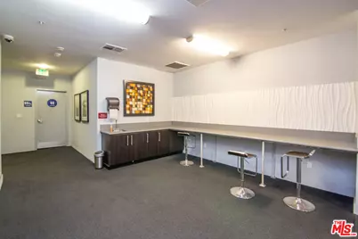 540 S Kenmore Ave #303, Los Angeles, CA 90020 - Photo 37