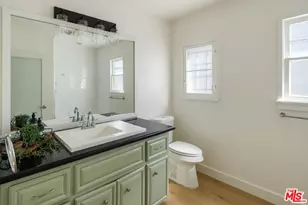 935 Indiana Ave, Venice, CA 90291 - Photo 9
