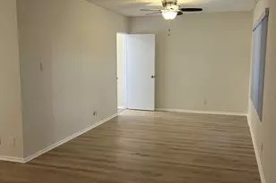 7521 Hampton Ave, West Hollywood, CA 90046 - Photo 1