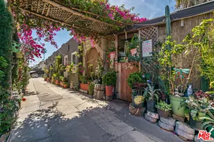 5526 Sierra Vista Ave, Los Angeles, CA 90038 - Photo 7