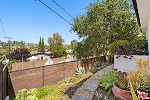 2350 Landa St, Los Angeles, CA 90039 - Photo 17