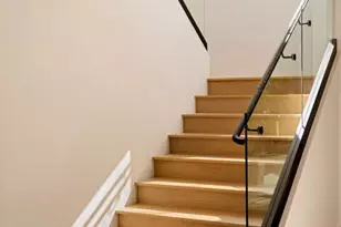 5186 Gloria Ave, Encino, CA 91436 - Photo 13