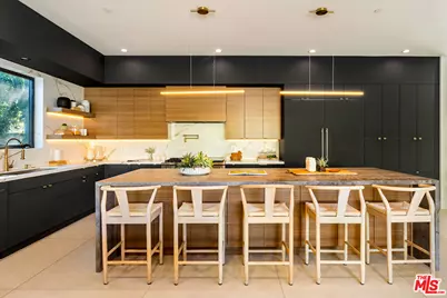 5186 Gloria Ave, Encino, CA 91436 - Photo 5