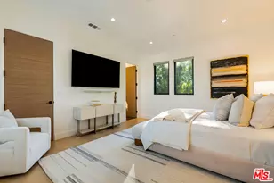 5186 Gloria Ave, Encino, CA 91436 - Photo 15