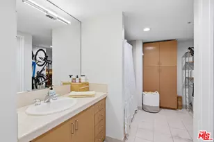 13700 Marina Pointe Dr, Marina del Rey, CA 90292 - Photo 27