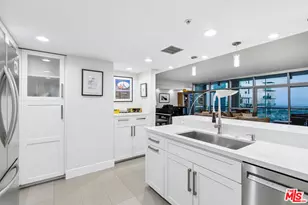 13700 Marina Pointe Dr, Marina del Rey, CA 90292 - Photo 13