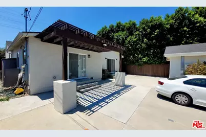 17629 Burbank Blvd, Encino, CA 91316 - Photo 39