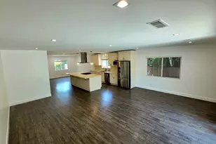 17629 Burbank Blvd, Encino, CA 91316 - Photo 15