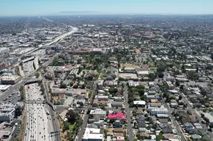 1978 Bonsallo Ave, Los Angeles, CA 90007 - Photo 33
