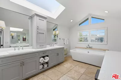 13082 Mindanao Way #57, Marina del Rey, CA 90292 - Photo 31