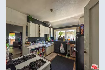 534 Concordia Ct, Pasadena, CA 91105 - Photo 5