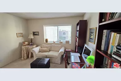 17707 Magnolia Blvd, Encino, CA 91316 - Photo 19