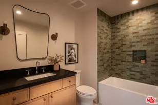 931 S Sycamore Ave, Los Angeles, CA 90036 - Photo 29