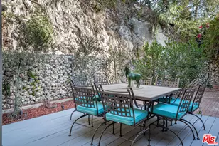 3835 Fairway Ave, Studio City, CA 91604 - Photo 17