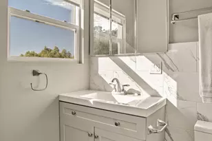 3835 Fairway Ave, Studio City, CA 91604 - Photo 11