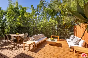 8300 Grand View Dr, Los Angeles, CA 90046 - Photo 21