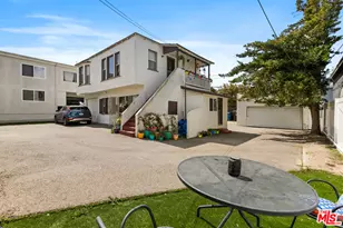 2302 32nd St, Santa Monica, CA 90405 - Photo 1