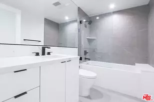 11800 Courtleigh Dr, Los Angeles, CA 90066 - Photo 5