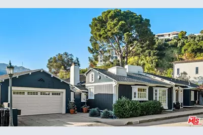 2109 Castilian Dr, Los Angeles, CA 90068 - Photo 3