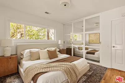 7805 Denrock Ave, Los Angeles, CA 90045 - Photo 17